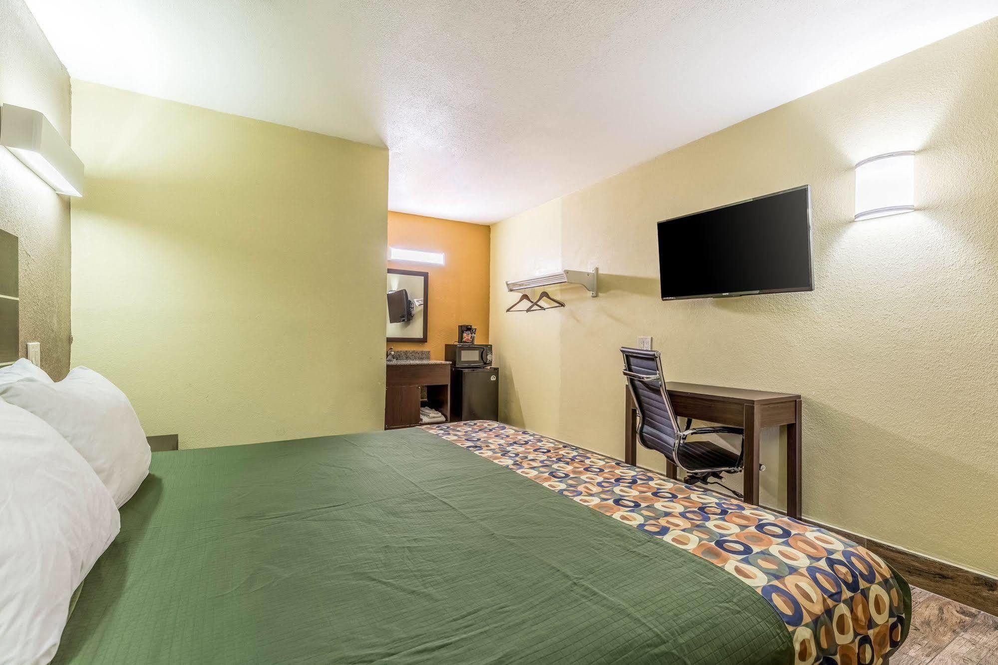 Rodeway Inn Fairgrounds-Casino Тампа Екстер'єр фото
